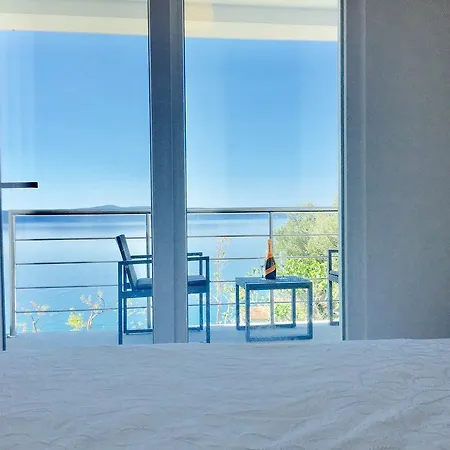 Sole * Podgora (Split-Dalmatia)